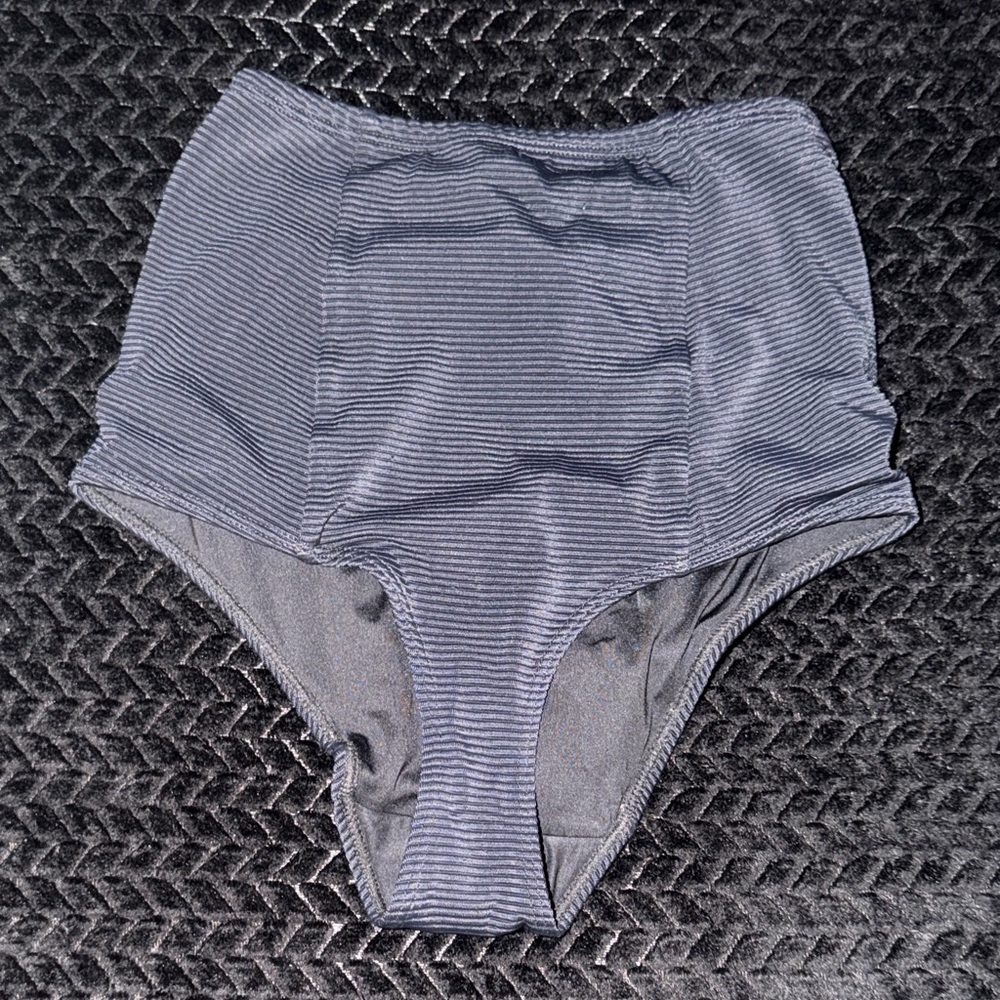 Striped 90s High-Waisted Bikini Bottom